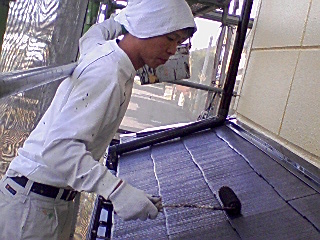 10.21屋根上塗り1 10.21屋根上塗り1