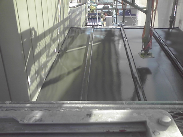 10.21屋根上塗り後2 10.21屋根上塗り後2