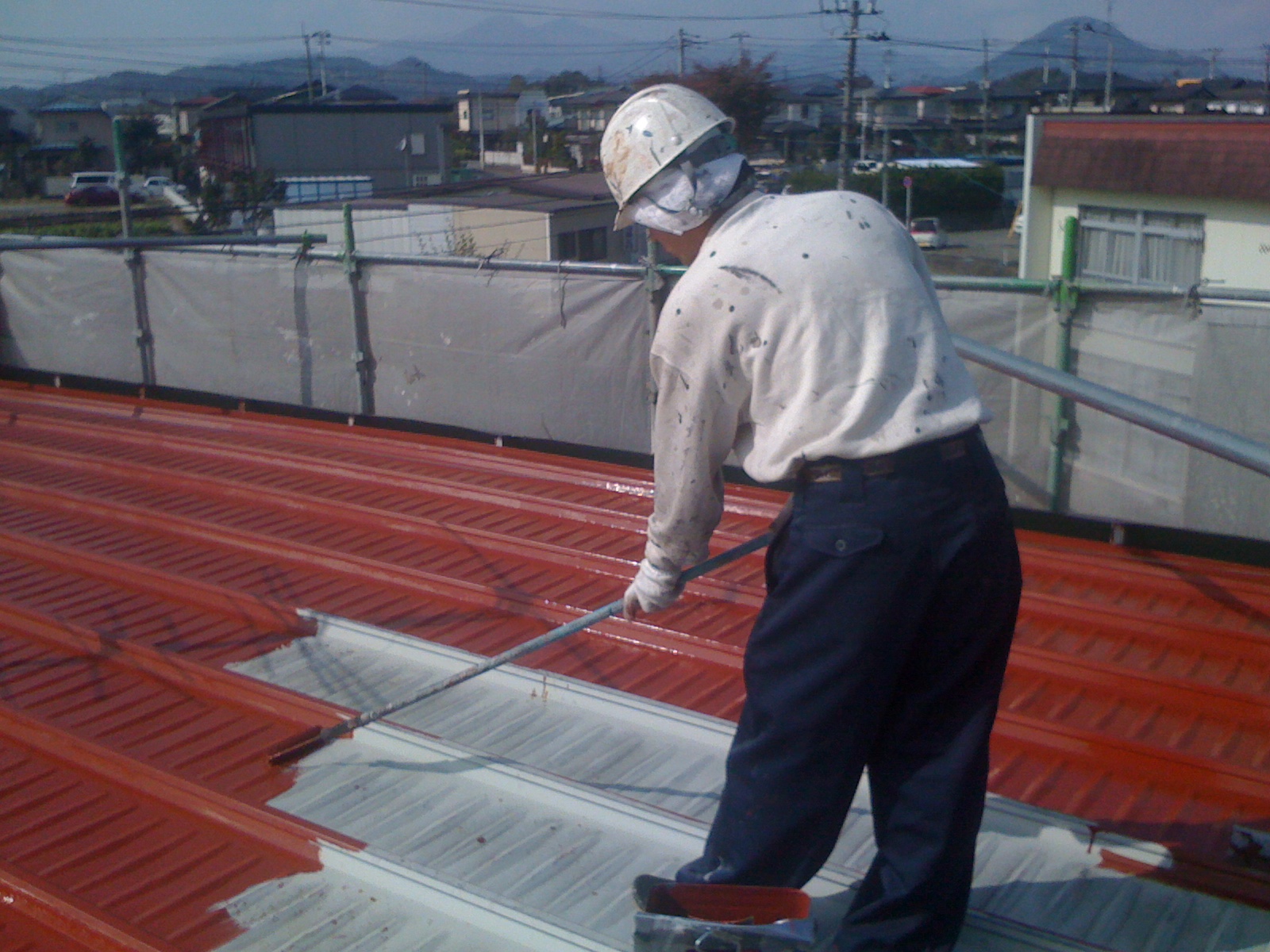 10.28屋根下塗り